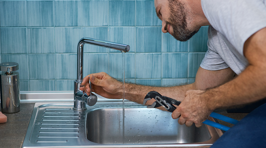 Fix Leaking Taps Logan | ABZ Plumbing Brisbane We fix your leaking taps and all plumbing issues in your home or business. Call ABZ Plumbing Brisbane in Logan.
